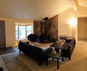 Furnished bedroom in 4BR/2BA house in Palo Alto near Cal Ave - Jan 1st 3