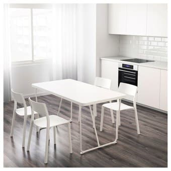 [Moving sale] Ikea Dining table with 4 chairs 1