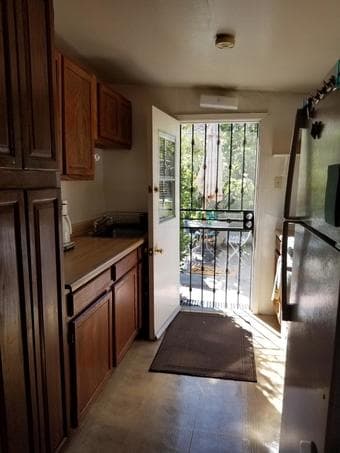 Nice furnished in law Studio Cottage West Redwood City 1