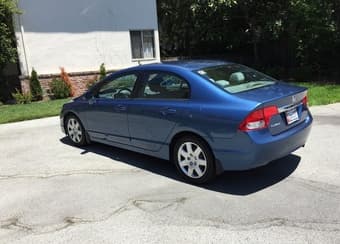 Honda civic 2011 .. 1