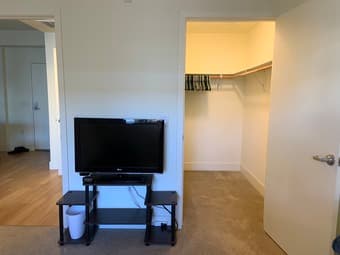 Room share in Marquis apartment complex for single female 2