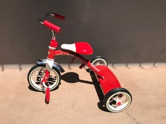 Radio Flyer Classic Tricycle with Push Handle, Red 1