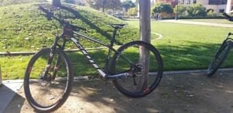 Scott carbon fiber hard tail 29er 1