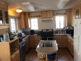 Seeking new housemate in Faceb00k House 2