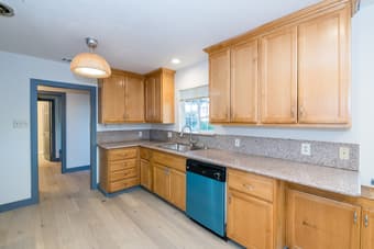 Caph Haus is an amazingly spacious Haus! 1