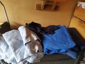 Moving blankets 1