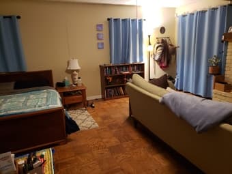 Huge Master Bedroomin Palo Alto with private entrance, garage, fenced 2