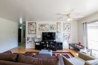 Great house in a great location. Room for rent!! 2