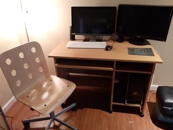 Computer desk 1