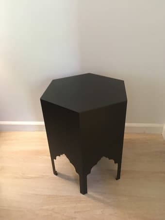 metal hexagon accent table 2