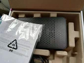 NETGEAR N300  WiFi DOCSIS 3.0 Cable Modem Router 2