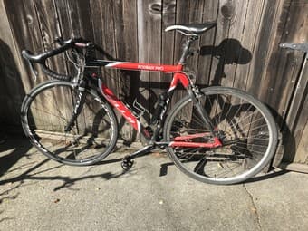Men's road bike - Fuji- with safety screws and lock 1