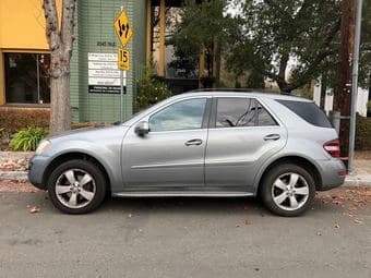 2010 Mercedes-Benz ML 350 2