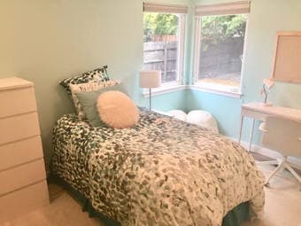 2 furnished rooms in modern Menlo Park home - $1,350 3