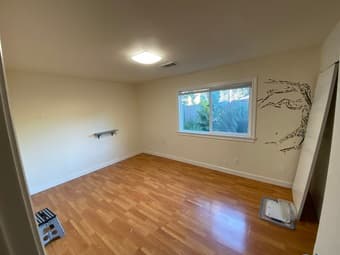Master Bedroom with Private Bath in Palo Alto 1