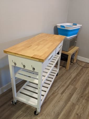 Kitchen cart with shelves 2