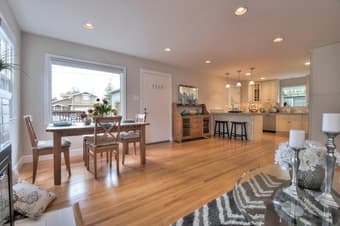 Redwood City master Bedroom available for rent. 1