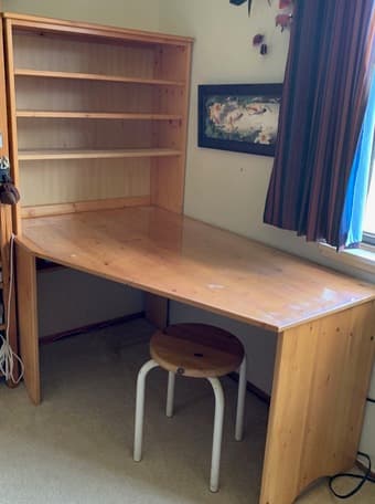 Solid pine corner desdk 1