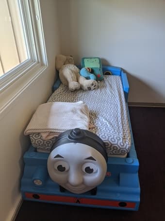 Toddler bed for sale 2