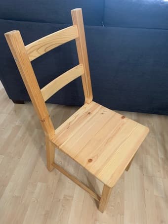 Ikea dining table + 2 chairs 3