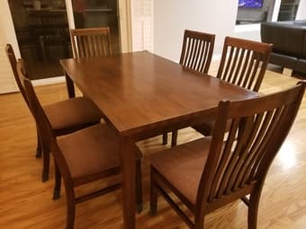 Wooden dining table and 6 chairs for sale 3