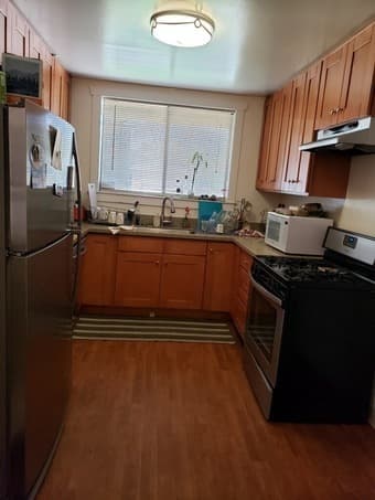 Room for rent in 4BR/2BA home (Move in by April 1) 3