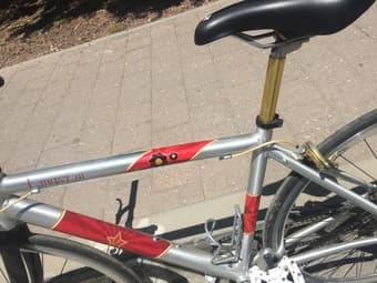 moving sale:Specialized light weight bike with U lock 3