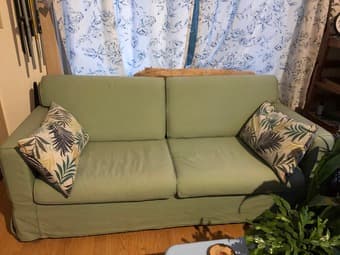 Couch and pillows, barely used and in great condition 1