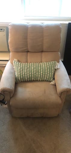Recliner with removable back for easy transport (with free pillow!) 1