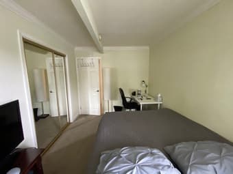 Furnished Room in 5BR house in Redwood City - available Now to July 31 2