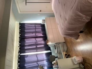 Lovely newly furnished  bedroom w/ priv bath in large modern house 1