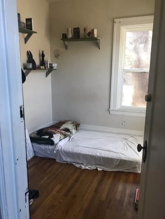 Room next to downtown Palo Alto (5/1/2020 start date) 3