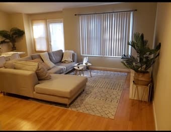 Private room and private bathroom in Palo Alto available in May & June 3