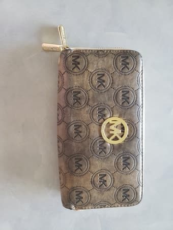 Michael Kors Wallet 1