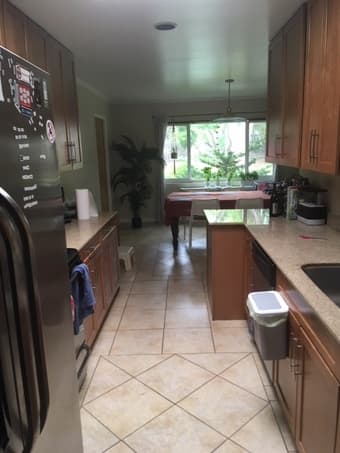 Bedroom available in beautiful 3br/2ba house in Menlo Park 3