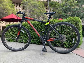 Nice mountain bike 160$ 1