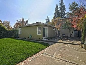 Shared Room in Menlo Park 3