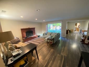 Master bedroom (w/ bath) in a 3bd house ~1mile from DT Mountain View 2