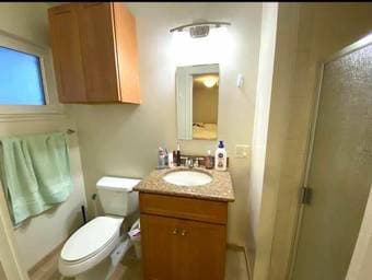 $1580 Master Bedroom with private bath (furnished) (menlo park) 3