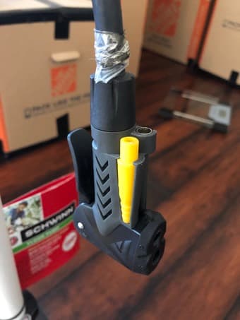 Floor pump for bikes etc. - Schwinn brand 3