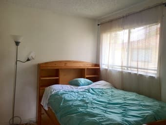 Mountain View Room 1