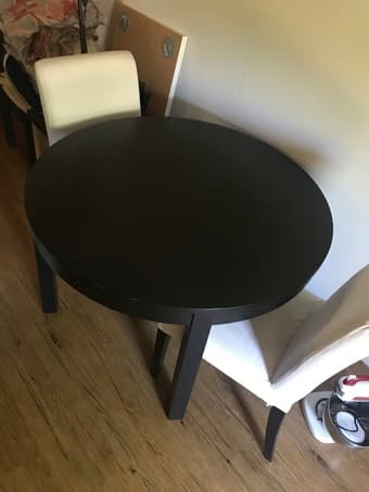 IKEA extendable dining table (BJURSTA model) 2