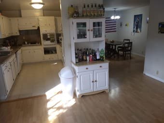 Large furn. bedroom in Palo Alto home-Month to Month-Avail Immed 3
