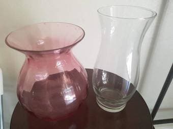 two vases 1