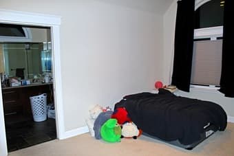 Two rooms available in 4 bed/3.5 bath in Mountain View 3