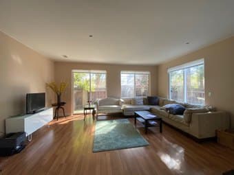 Room available(4BR 3.5BA 2-story home in Mountain View) 2
