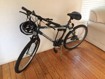 Roadmaster bike + U-lock + Helmet + back indicator light 2