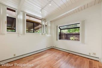 Large room for rent in newly renovated home <10 minutes from Stanford 3