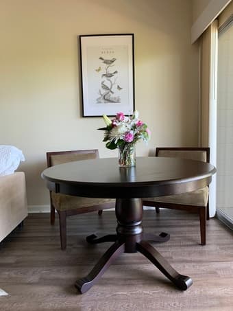 Dining table set - moving out! 2