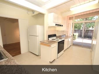 Master Bedroom, 15 min bike from Stanford, parking included 7/1 2